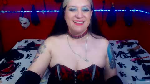 Snapshot of randymaturex01 chatting on November 25, 2025, 4:45 am Sonia online show from November 25, 2025, 4:45 am
