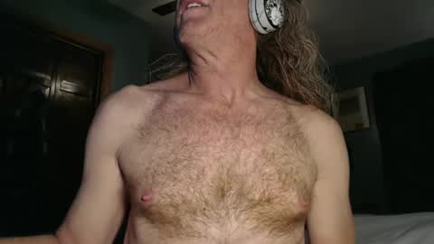 Snapshot of ranger510 chatting on February 9, 2025, 3:22 am Ranger510 online show from February 9, 2025, 3:22 am