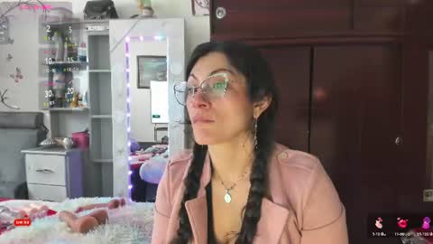 Snapshot of rapunzell__ chatting on July 19, 2026, 8:34 pm Rapunzell online show from July 19, 2026, 8:34 pm