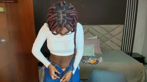 Raquel online show from February 19, 2025, 11:38 am