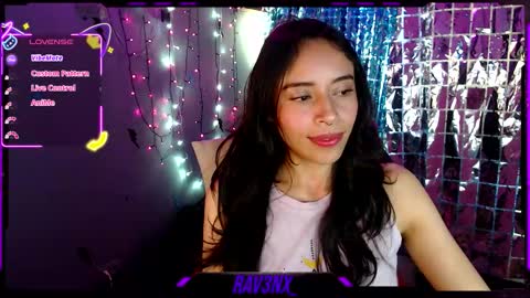 Snapshot of rav3nx_ chatting on January 17, 2026, 5:16 pm online show from January 17, 2026, 5:16 pm