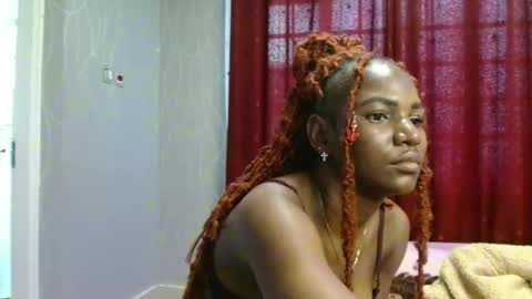 Snapshot of raven_luxe chatting on March 30, 2026, 4:35 am Raven online show from March 30, 2026, 4:35 am