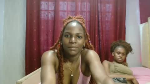 Snapshot of raven_luxe chatting on April 6, 2026, 4:46 am Raven online show from April 6, 2026, 4:46 am