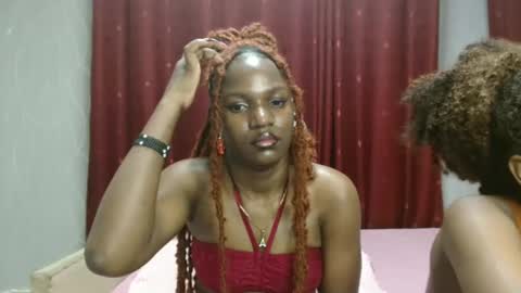 Snapshot of raven_luxe chatting on April 6, 2026, 4:52 pm Raven online show from April 6, 2026, 4:52 pm