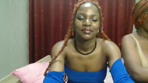 Snapshot of raven_luxe chatting on April 9, 2026, 4:45 pm Raven online show from April 9, 2026, 4:45 pm