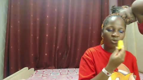 Snapshot of raven_luxe chatting on April 15, 2026, 10:10 pm Raven online show from April 15, 2026, 10:10 pm