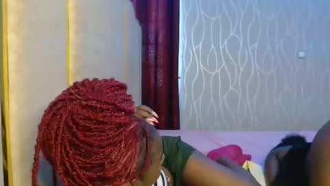 Snapshot of raven_luxe chatting on May 14, 2026, 6:42 am Raven online show from May 14, 2026, 6:42 am