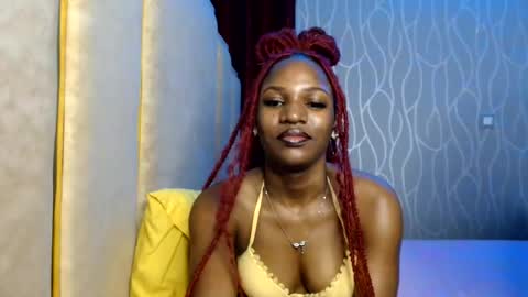Snapshot of raven_luxe chatting on May 26, 2026, 7:43 pm Raven online show from May 26, 2026, 7:43 pm