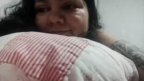 ravenayuu online show from November 10, 2025, 9:41 am