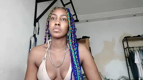 ravenbby online show from July 1, 2026, 2:35 am