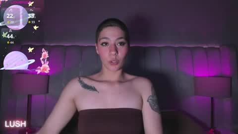 Snapshot of ravenfox_ chatting on April 9, 2026, 4:23 am Ravenfox online show from April 9, 2026, 4:23 am