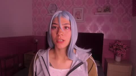Snapshot of ravenfox_ chatting on May 23, 2026, 7:18 pm Ravenfox online show from May 23, 2026, 7:18 pm