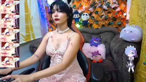 Snapshot of ravenn_20 chatting on February 4, 2025, 11:27 am RavenN online show from February 4, 2025, 11:27 am