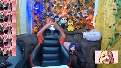 Snapshot of ravenn_20 chatting on February 10, 2025, 11:25 am RavenN online show from February 10, 2025, 11:25 am