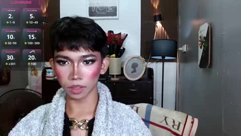 ravennaxx online show from February 15, 2025, 6:23 pm