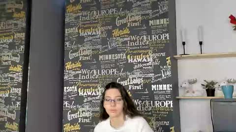 RavennBliss online show from May 25, 2026, 4:51 am