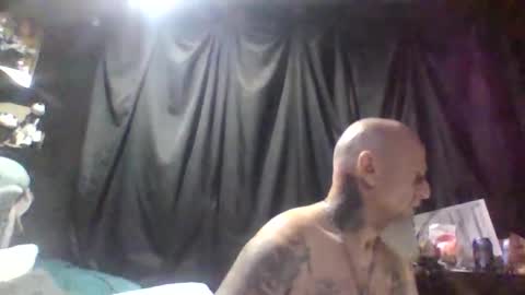 Snapshot of ravens18816981 chatting on January 8, 2026, 10:01 pm ravens18816981 online show from January 8, 2026, 10:01 pm