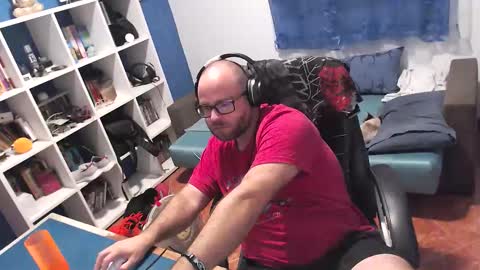 Snapshot of ravingr3d3 chatting on October 22, 2025, 11:04 pm ravingr3d3 online show from October 22, 2025, 11:04 pm