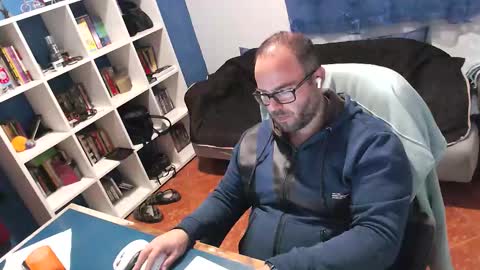 Snapshot of ravingr3d3 chatting on November 17, 2025, 10:04 pm ravingr3d3 online show from November 17, 2025, 10:04 pm