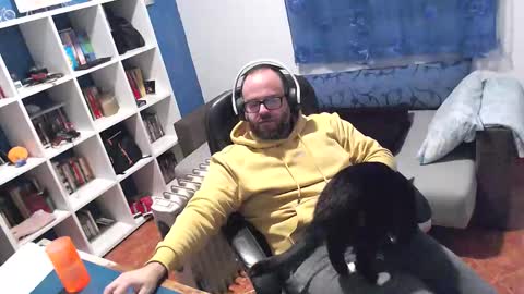 Snapshot of ravingr3d3 chatting on November 30, 2025, 10:03 pm ravingr3d3 online show from November 30, 2025, 10:03 pm