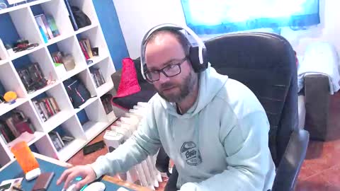 Snapshot of ravingr3d3 chatting on December 2, 2025, 12:54 pm ravingr3d3 online show from December 2, 2025, 12:54 pm