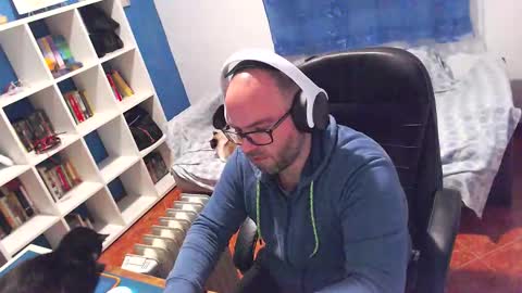 ravingr3d3 online show from February 7, 2026, 9:29 pm