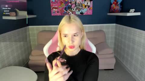 Snapshot of ravishing_rita chatting on January 18, 2026, 1:42 am Rita online show from January 18, 2026, 1:42 am