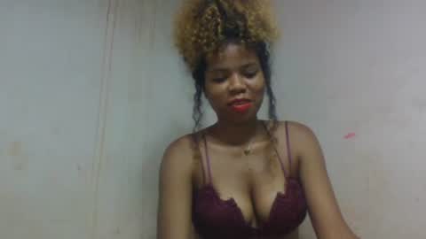 ravomamy online show from November 16, 2025, 12:44 pm