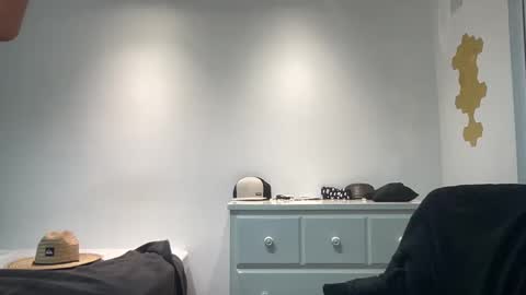 rayfit90 online show from March 12, 2025, 11:44 pm