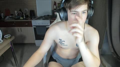 Ray online show from December 2, 2024, 7:38 pm