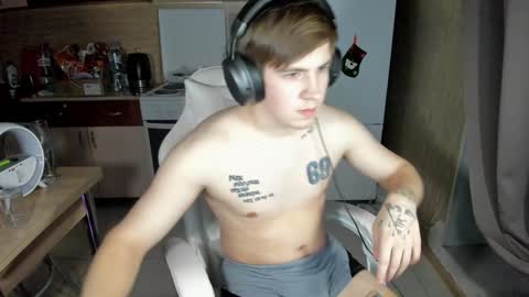 Ray online show from January 5, 2025, 8:00 pm