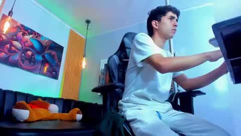 Snapshot of rayan_black chatting on December 25, 2024, 7:02 pm rayan_black online show from December 25, 2024, 7:02 pm