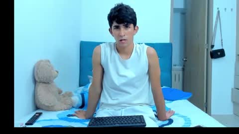 Snapshot of rayan_black chatting on January 13, 2025, 12:09 am rayan_black online show from January 13, 2025, 12:09 am