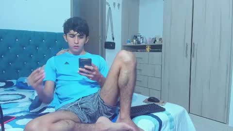 Snapshot of rayan_black chatting on March 8, 2025, 9:06 am rayan_black online show from March 8, 2025, 9:06 am