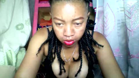 Snapshot of rayana_69 chatting on May 1, 2026, 8:57 pm rayana_69 online show from May 1, 2026, 8:57 pm