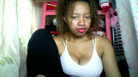 Snapshot of rayana_69 chatting on May 9, 2026, 1:27 pm rayana_69 online show from May 9, 2026, 1:27 pm