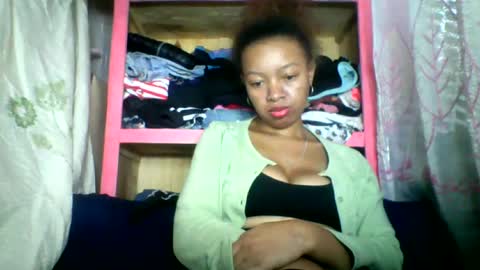 rayana_69 online show from June 28, 2026, 3:40 pm