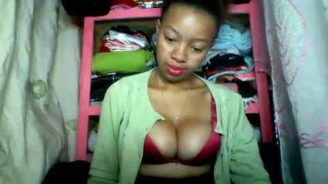 rayana_69 online show from July 3, 2026, 9:48 am