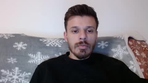 Snapshot of rayann27 chatting on December 15, 2024, 12:51 am rayan online show from December 15, 2024, 12:51 am