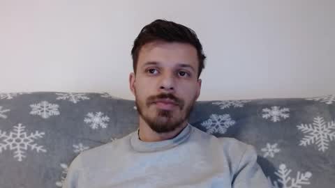 Snapshot of rayann27 chatting on December 16, 2024, 1:00 pm rayan online show from December 16, 2024, 1:00 pm