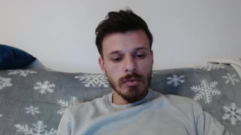 Snapshot of rayann27 chatting on December 16, 2024, 8:48 pm rayan online show from December 16, 2024, 8:48 pm