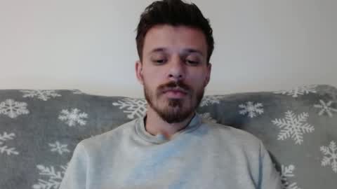 Snapshot of rayann27 chatting on December 18, 2024, 3:26 am rayan online show from December 18, 2024, 3:26 am