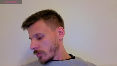 Snapshot of rayann27 chatting on March 25, 2026, 8:15 pm rayan online show from March 25, 2026, 8:15 pm