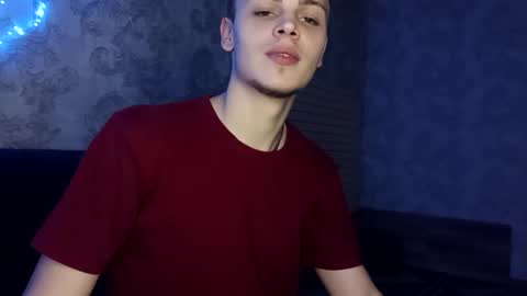 Snapshot of raymartino chatting on February 8, 2025, 9:04 pm RayMartino online show from February 8, 2025, 9:04 pm