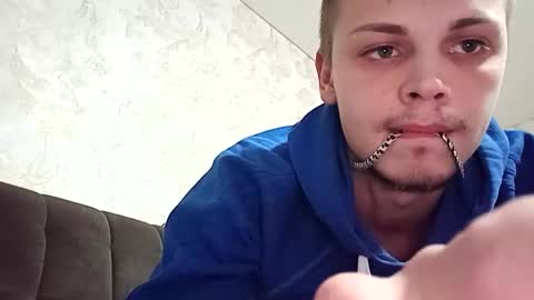 Snapshot of raymartino chatting on March 2, 2025, 4:21 pm RayMartino online show from March 2, 2025, 4:21 pm