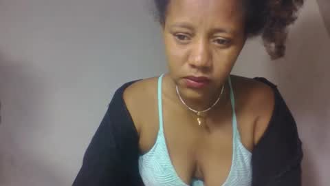 Snapshot of razanastine chatting on November 8, 2025, 9:24 pm razanastine online show from November 8, 2025, 9:24 pm