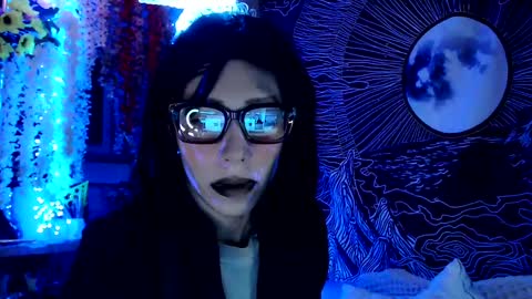  Yrriel Strife Candy-Demon Caveboy mr. Cringe   online show from January 1, 2025, 4:50 am