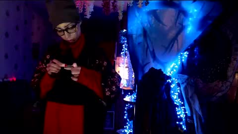  Yrriel Strife Candy-Demon Caveboy mr. Cringe   online show from February 4, 2025, 5:53 am