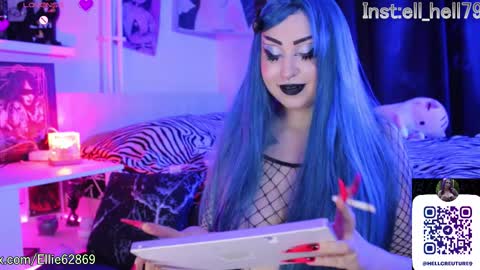 My kittensIm on vacation until July 25th. You can join the fan club  free content  online show from November 7, 2025, 8:42 pm