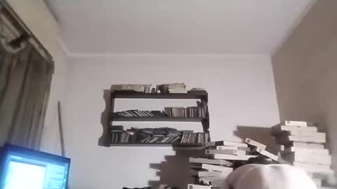 rdcervetto81 online show from November 11, 2025, 2:44 am